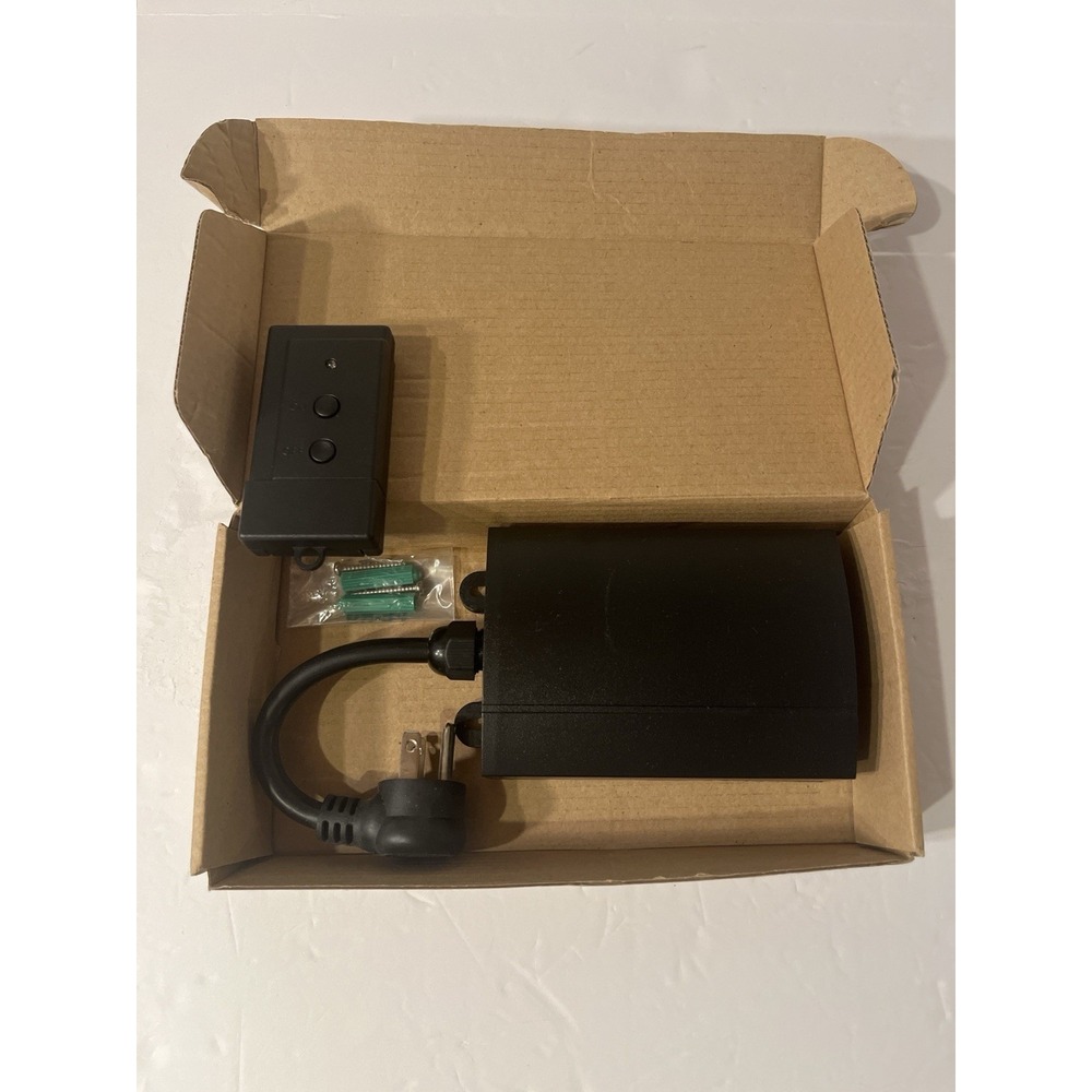 Supertech ST-2326 Wireless Remote Control Outlet Switch Outdoor Indoor Black